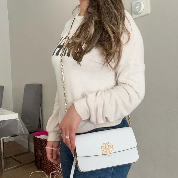 NWT ,Tory Burch Britten soft chain wallet W Wristlet White and Gold Wome… - Picture 11 of 15